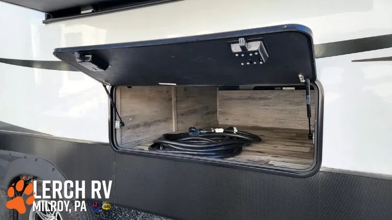 2022 KZ RV Durango Gold G387FLF - Photo 4