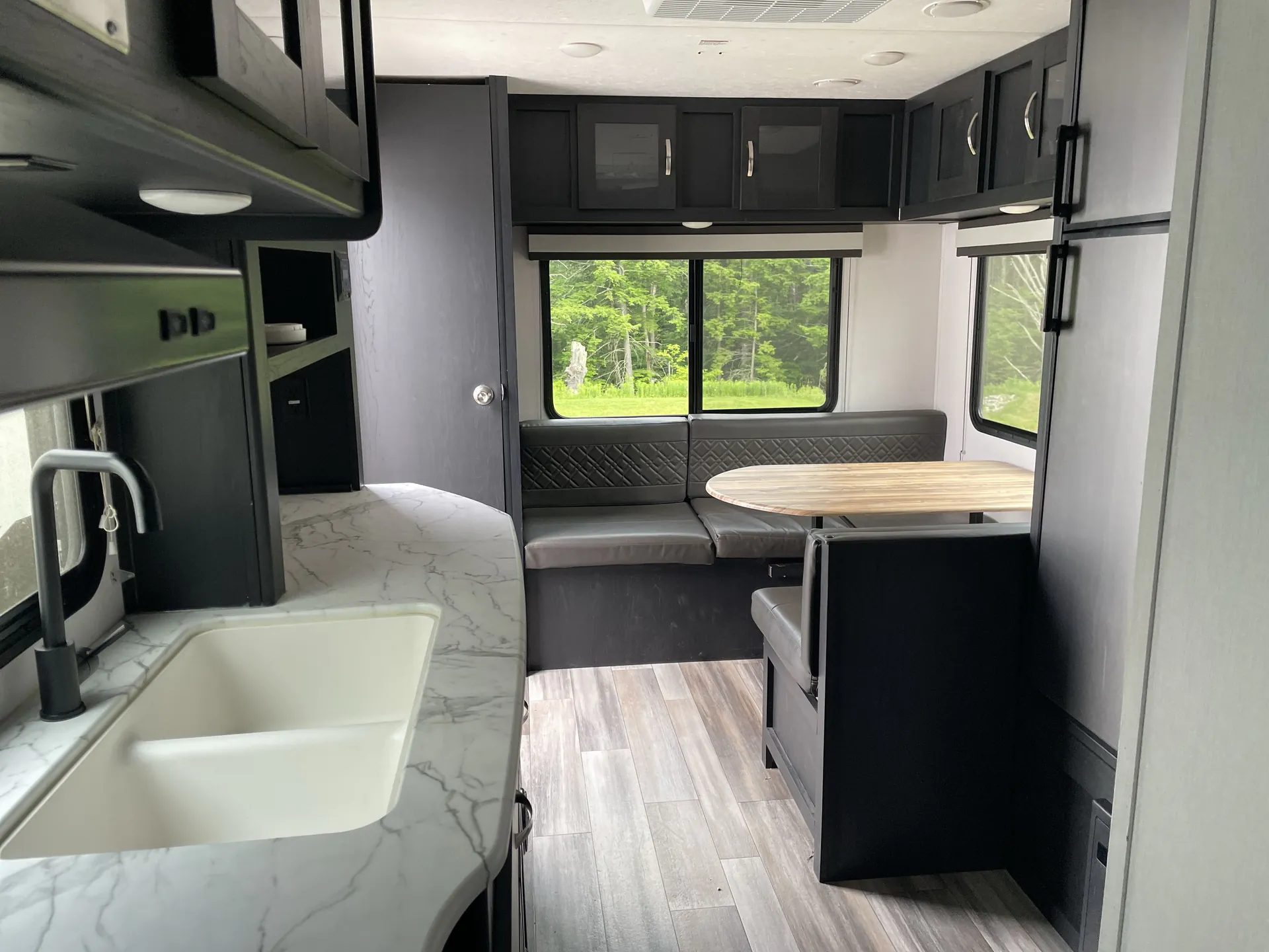 2022 Coachmen Freedom Express Select 20SE - Photo 4