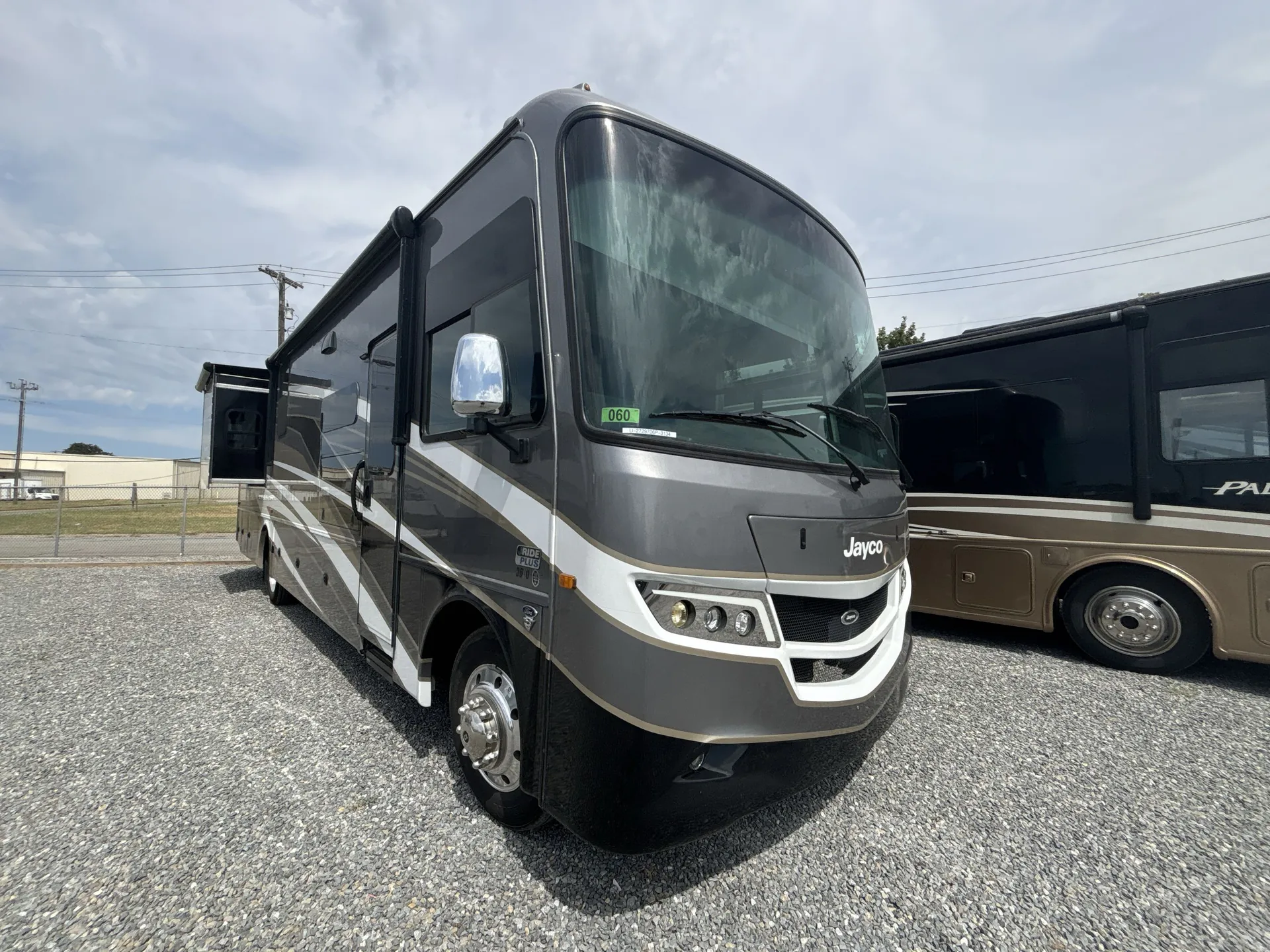 2023 Jayco Precept Prestige 36U - Photo 2