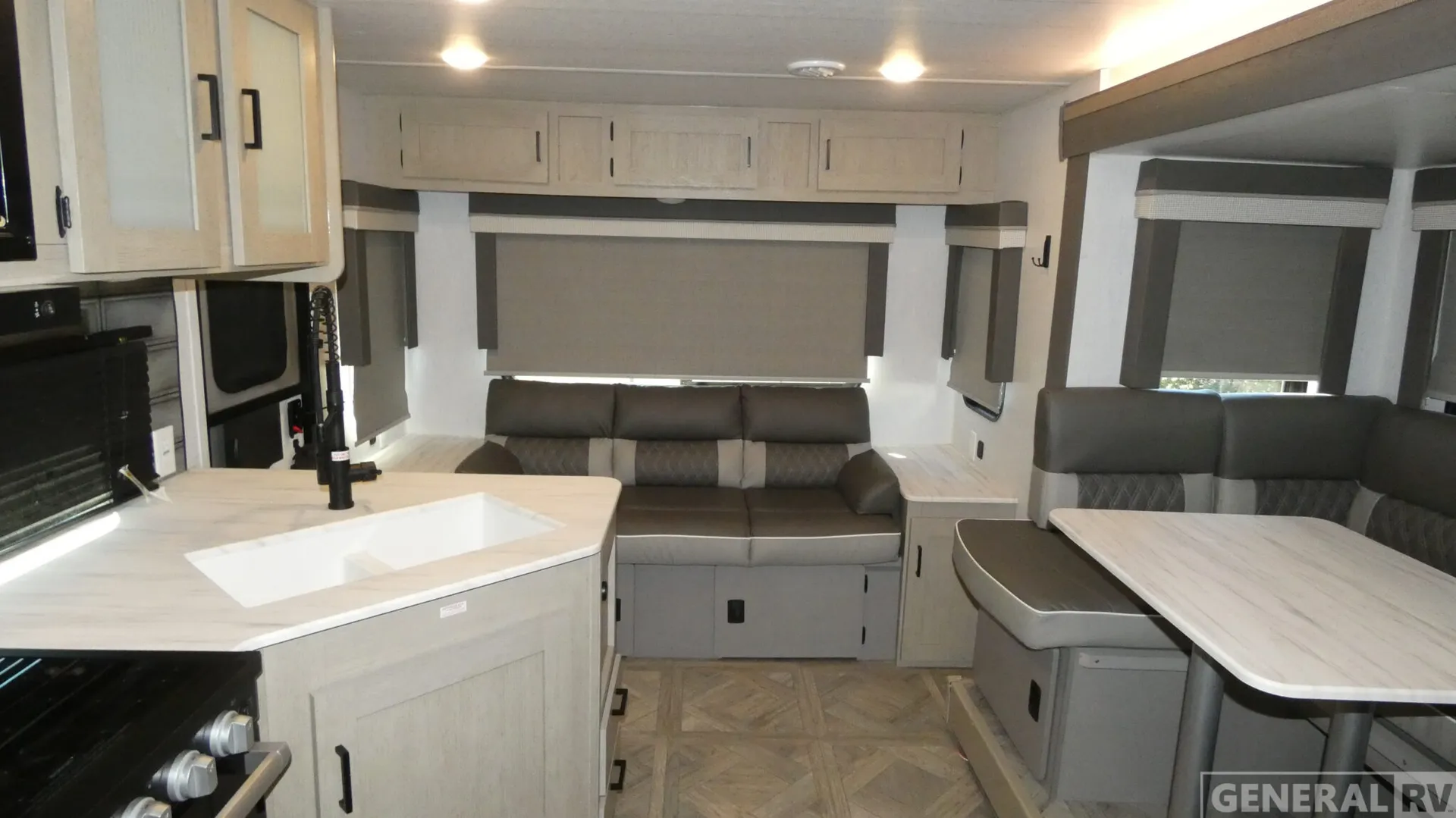 2024 Forest River Salem Cruise Lite 24RLXL - Photo 3