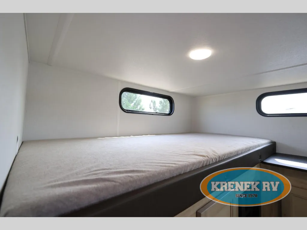 2027 Forest River Cherokee Grey Wolf 29TE, Photos photo 54