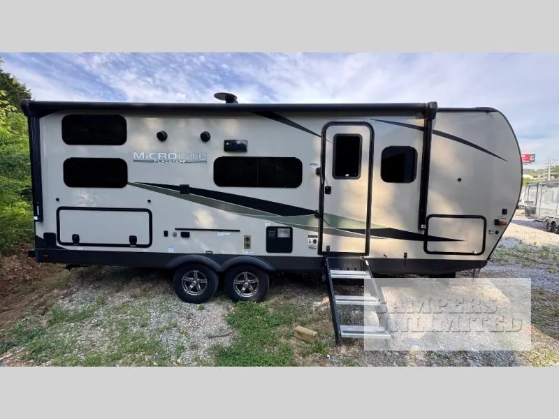 2023 Forest River Flagstaff Micro Lite 25BRDS - Photo 2