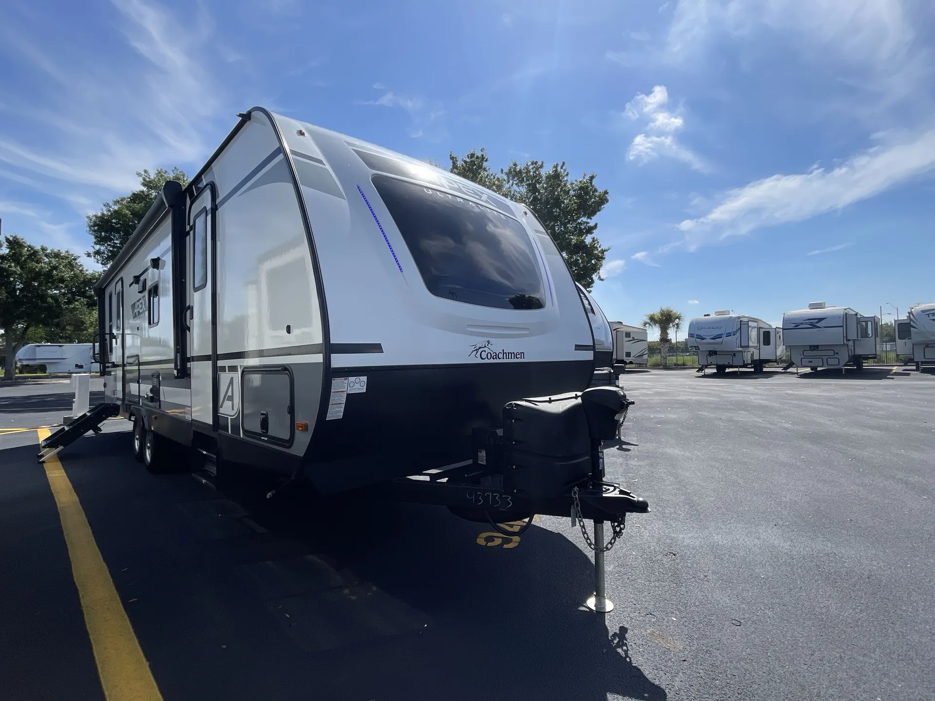2022 Coachmen Apex Ultra-Lite 266BHS - Photo 2