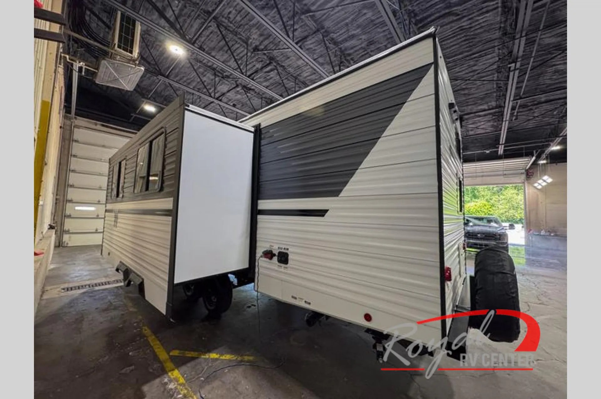 2026 Winnebago Access 27BH - Photo 4