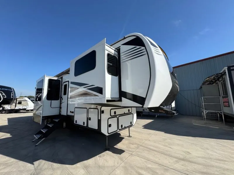 2023 KZ Durango Gold 386FLF - Main photo