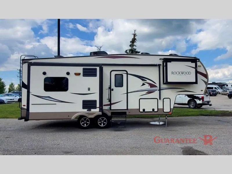 2018 Forest River Rockwood Ultra Lite 2650WS - Photo 4