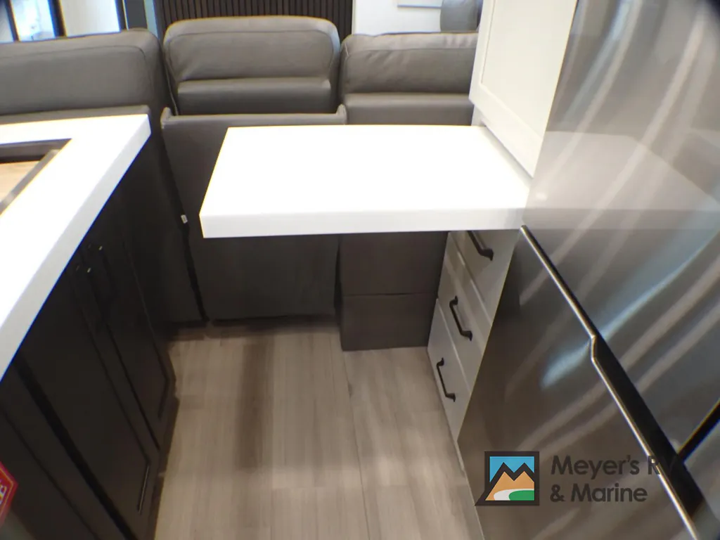 2026 Grand Design Momentum 399M, Photos photo 19