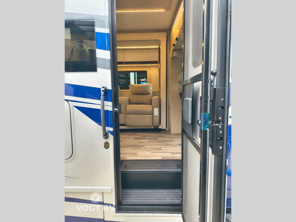 2026 Tiffin Wayfarer 25 XPW, Photos photo 11