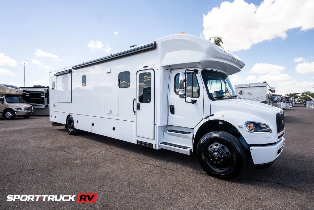2026 Renegade RV Verona 40VRB - Photo 2