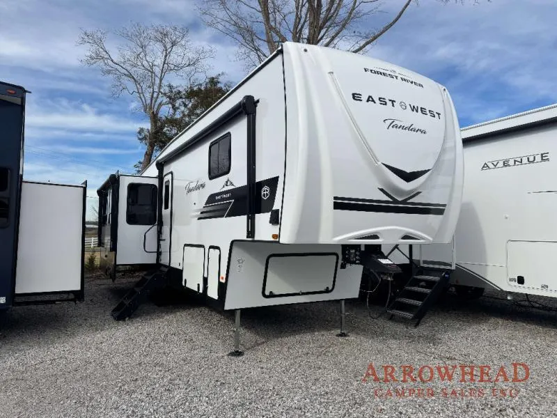 2026 East to West Tandara 295RL - Photo 2