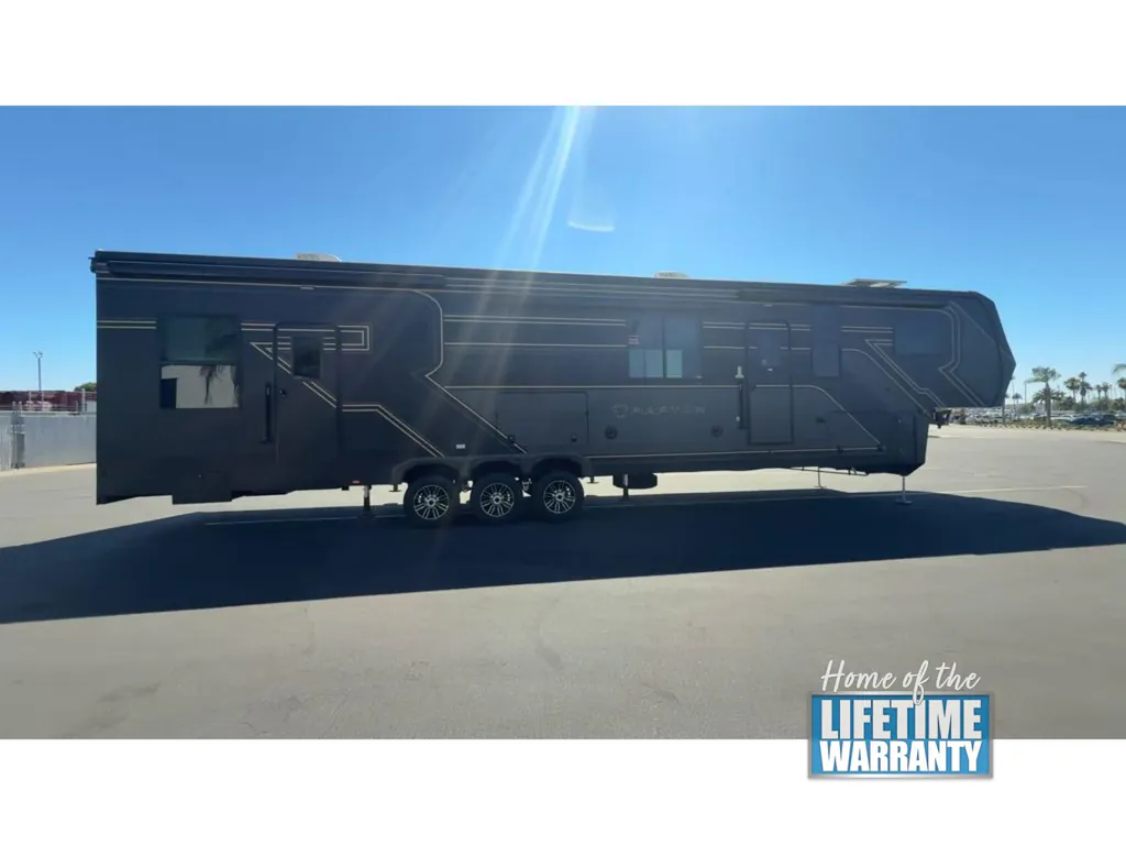 2026 Keystone Raptor 433, Photos photo 9