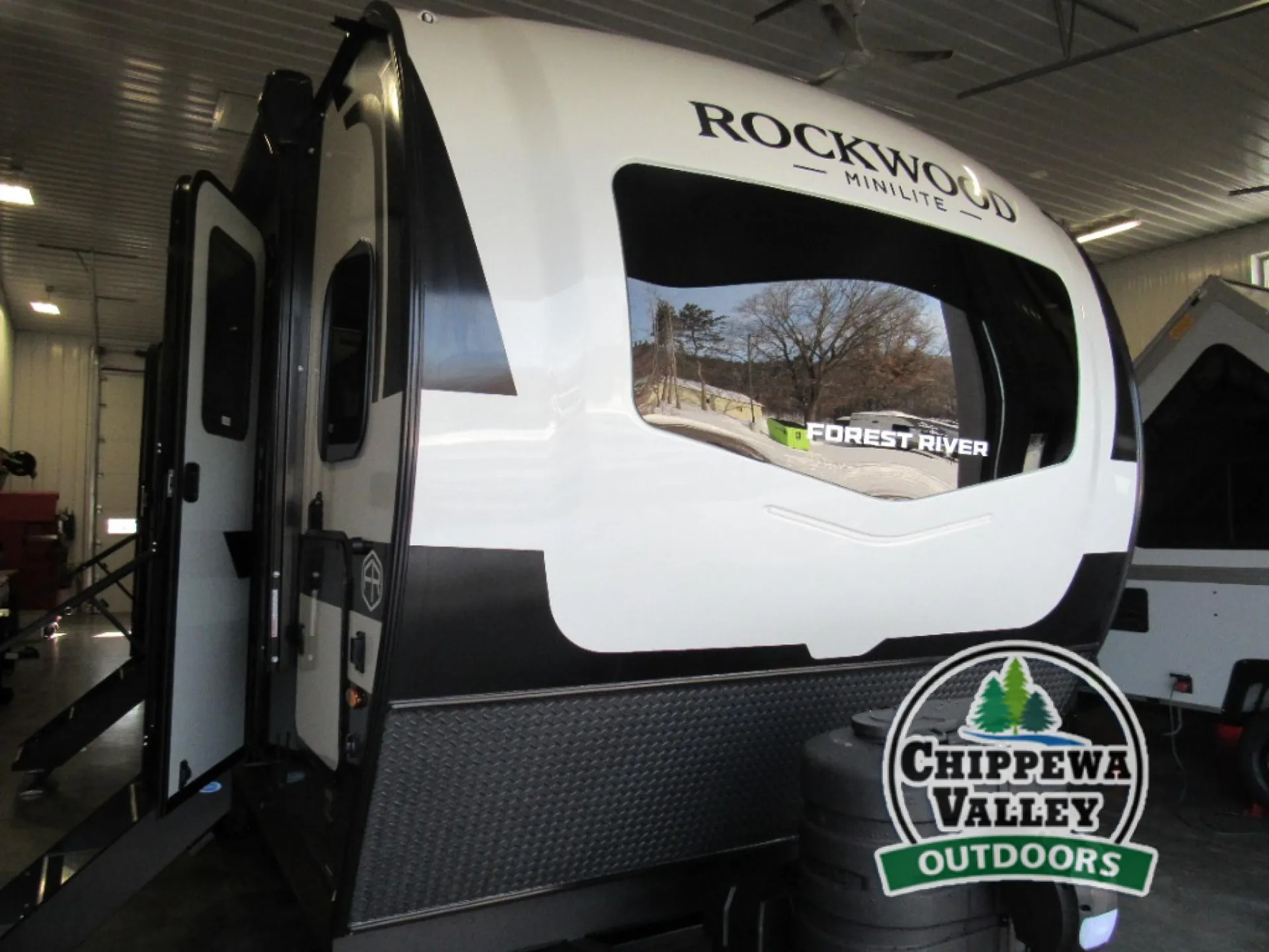2026 Forest River Rockwood Mini Lite 2506FK - Photo 3