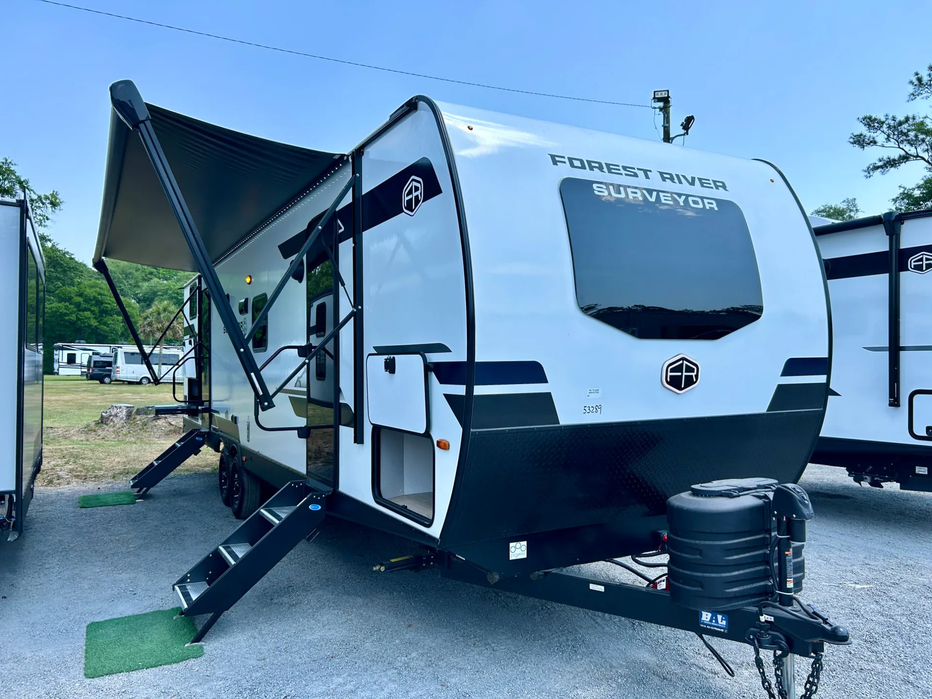 2026 Forest River Surveyor Legend 296QBLE