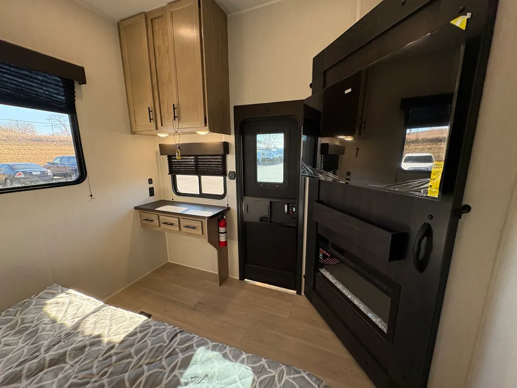 2026 Forest River Cherokee Timberwolf 39DC, Photos photo 9