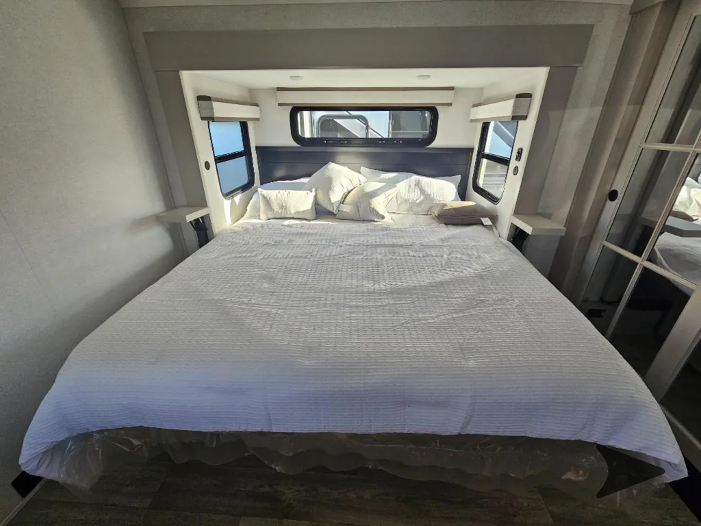 2027 Jayco North Point 391TBBH, Photos photo 39