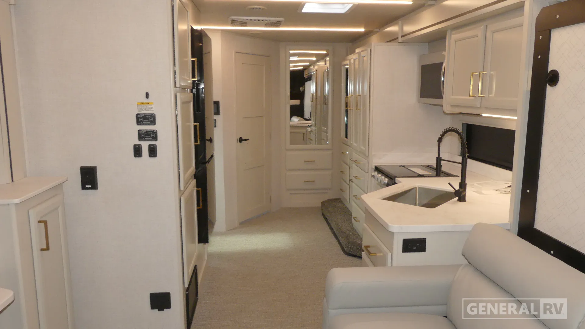 2026 Fleetwood Altitude FS550 30WM - Photo 3