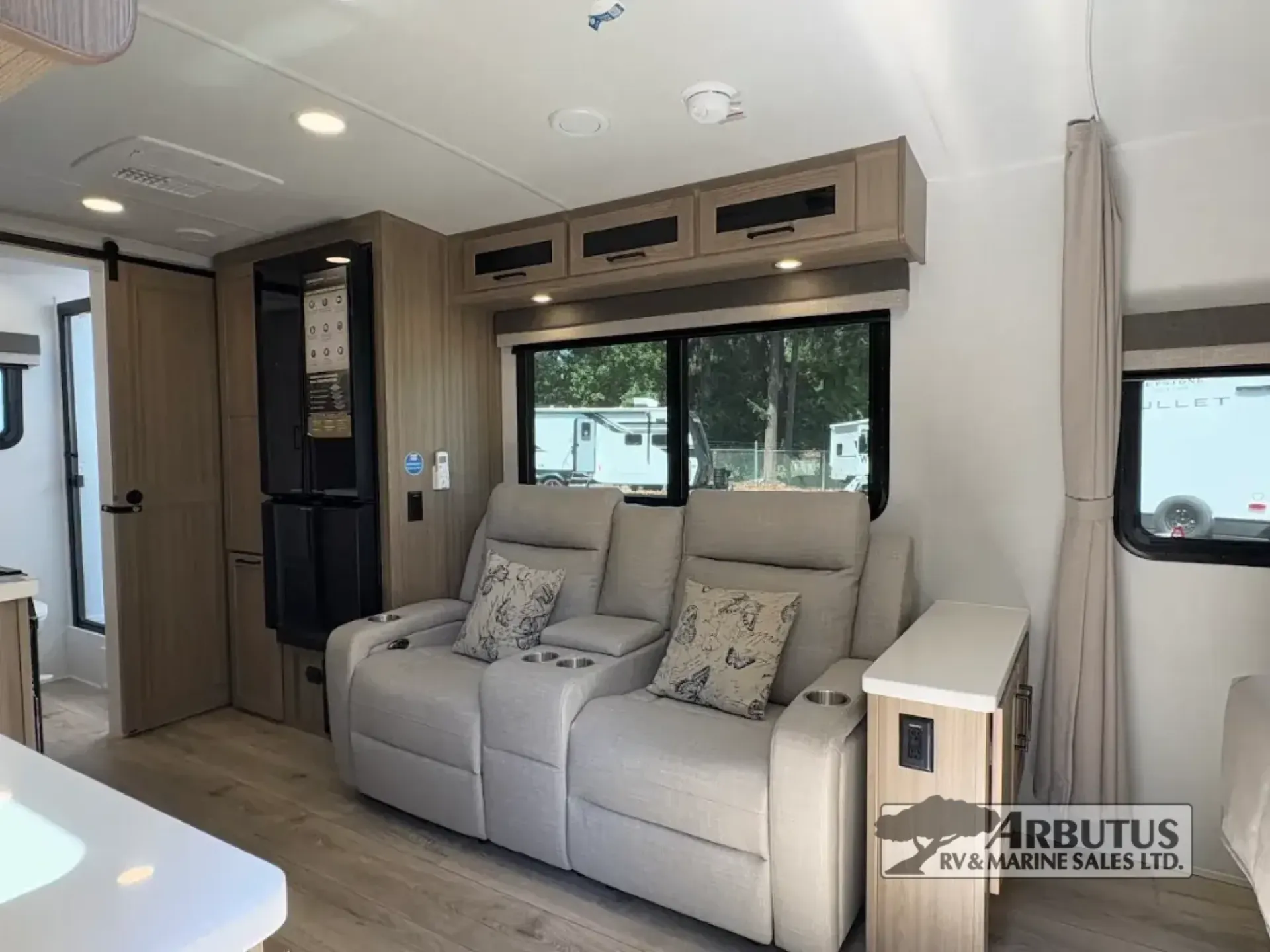 2027 Forest River RV Rockwood Mini Lite 2524FBT — Photo 5