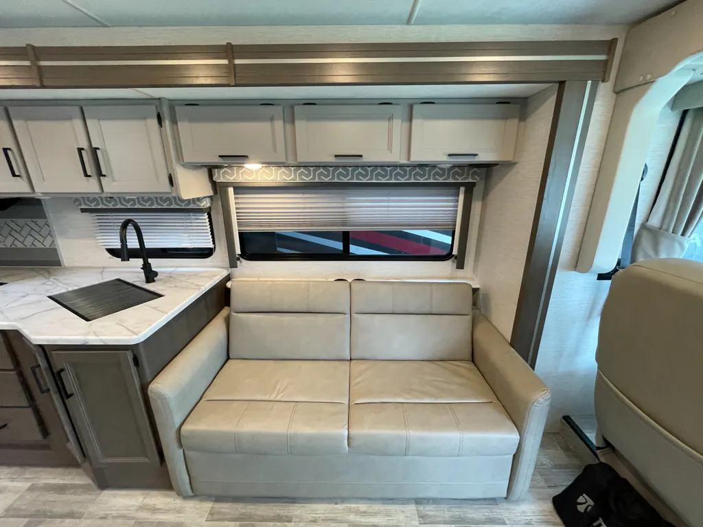 2024 Thor Motor Coach Freedom Traveler A29, Photos photo 12