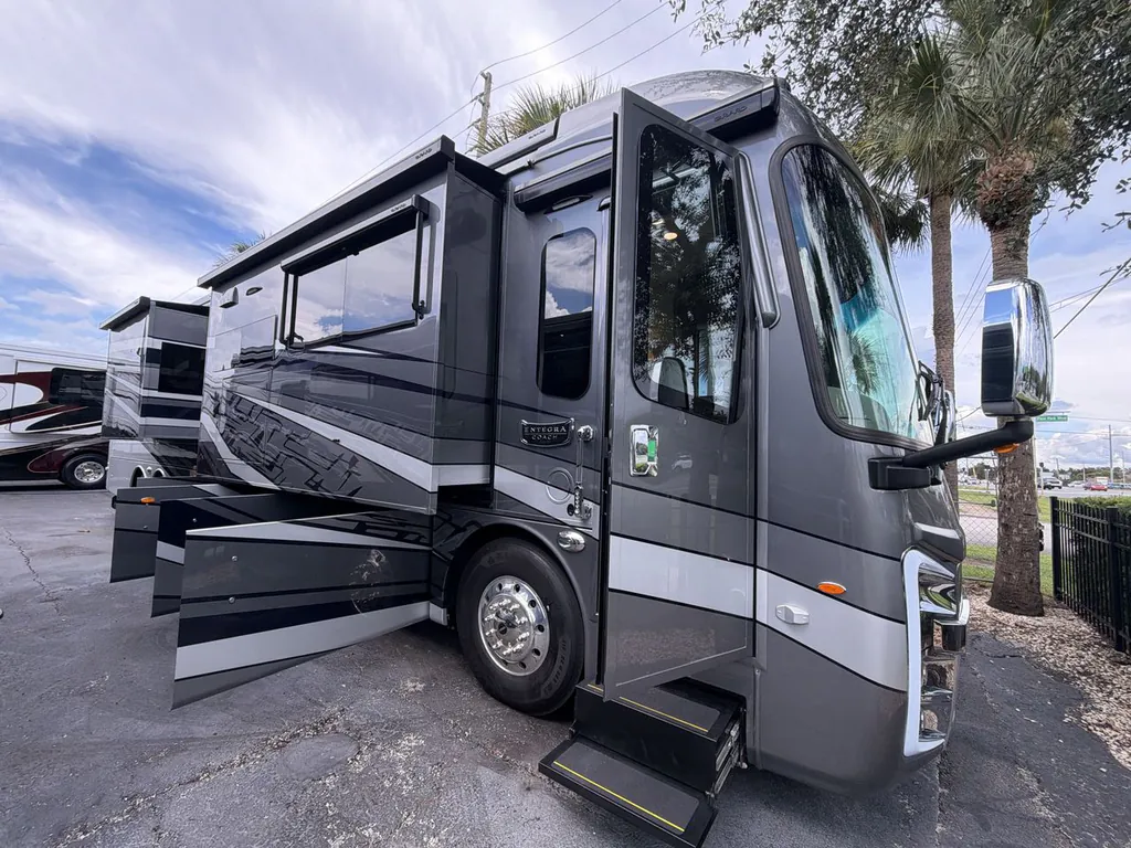 2026 Entegra Coach Aspire 44D, Photos photo 27
