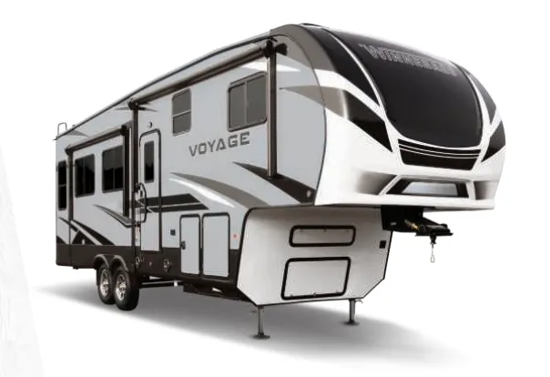 Winnebago Voyage V3436FL exterior