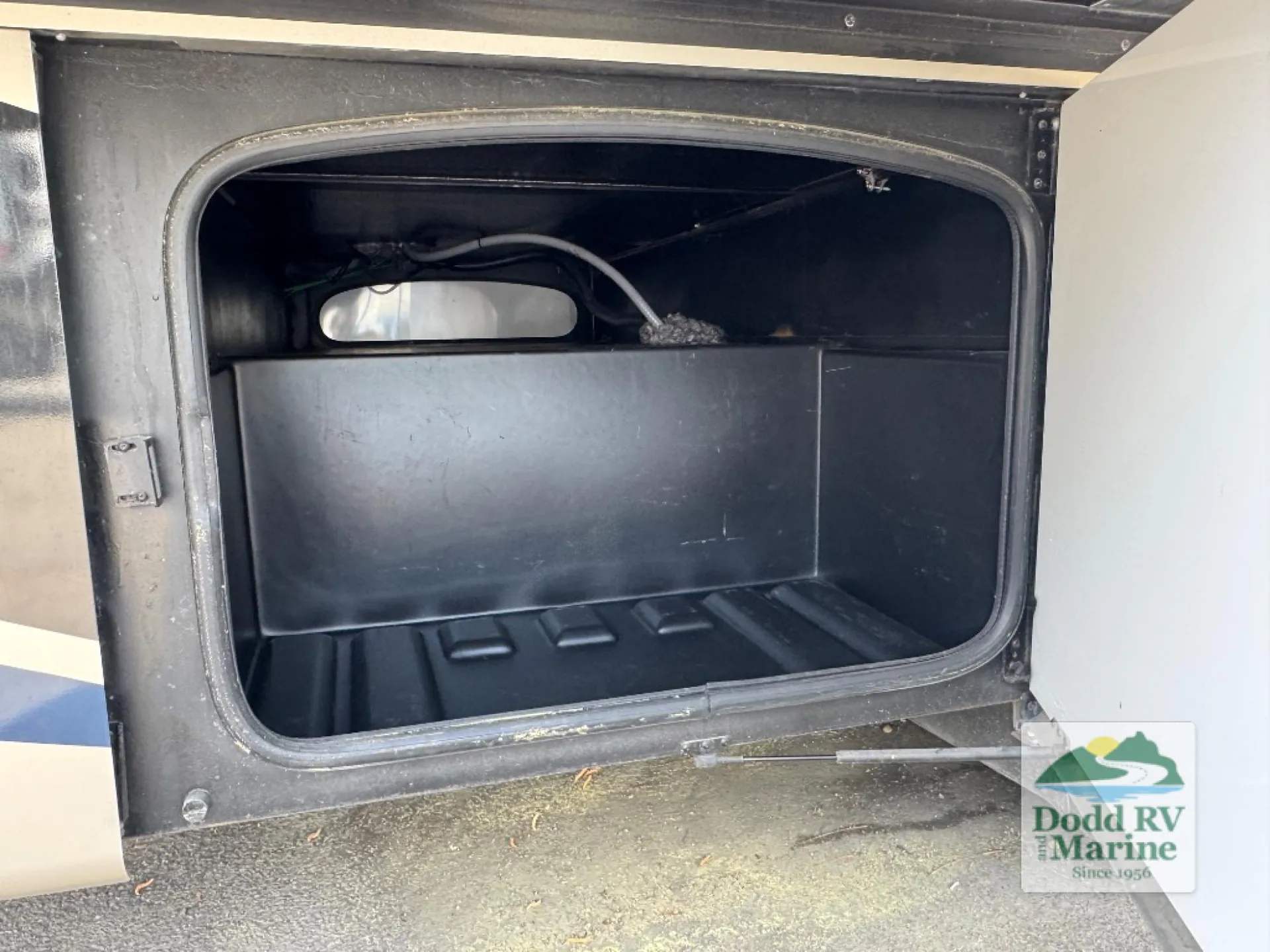 2019 Thor Motor Coach Challenger 37FH - Photo 2