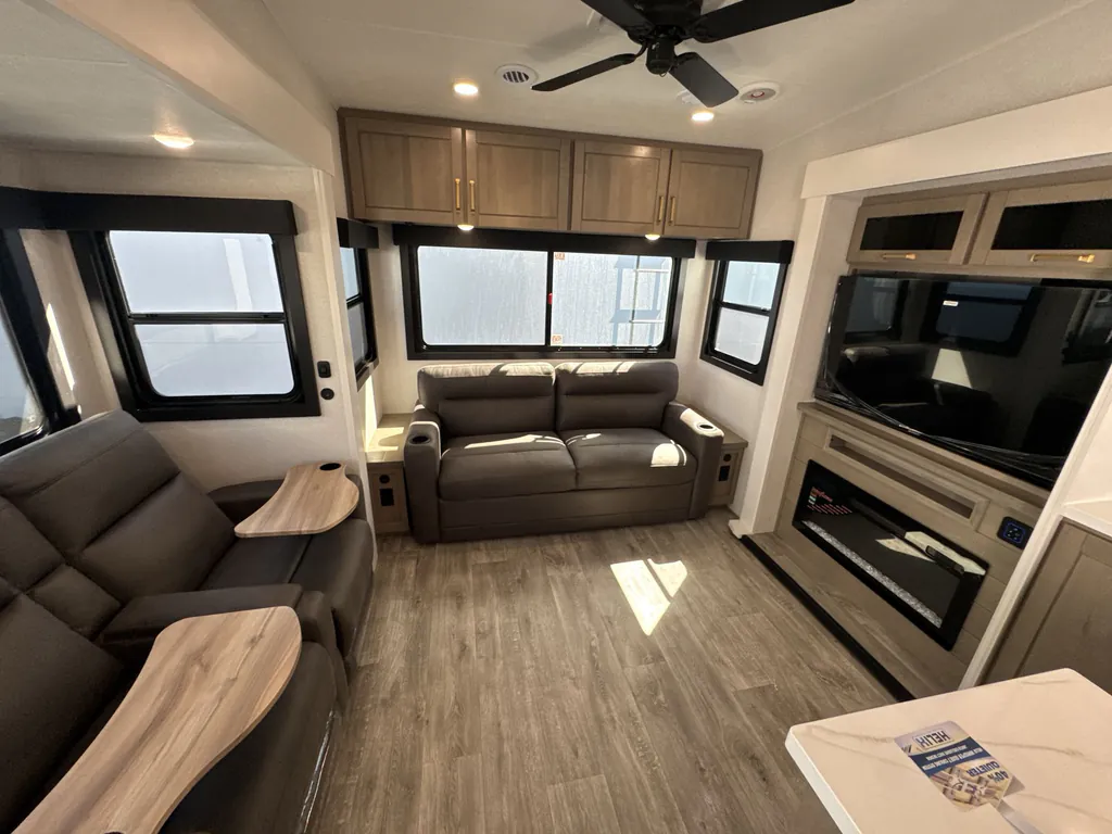 2026 Jayco Eagle 321RSTS, Photos photo 10