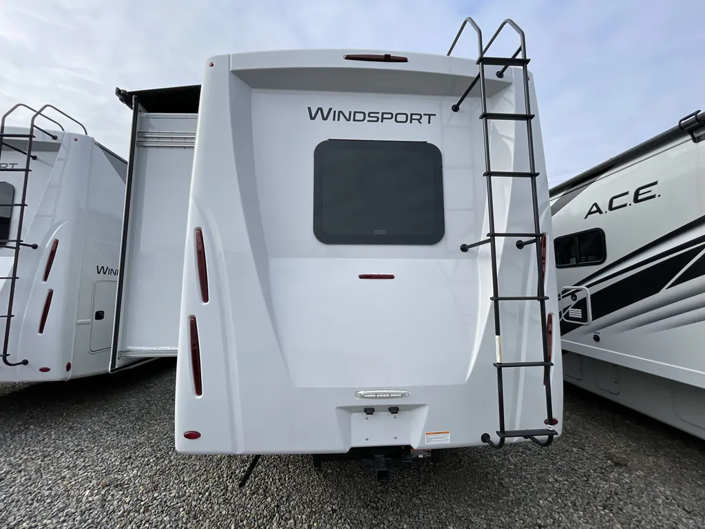 2026 Thor Motor Coach Windsport 29L, Photos photo 7