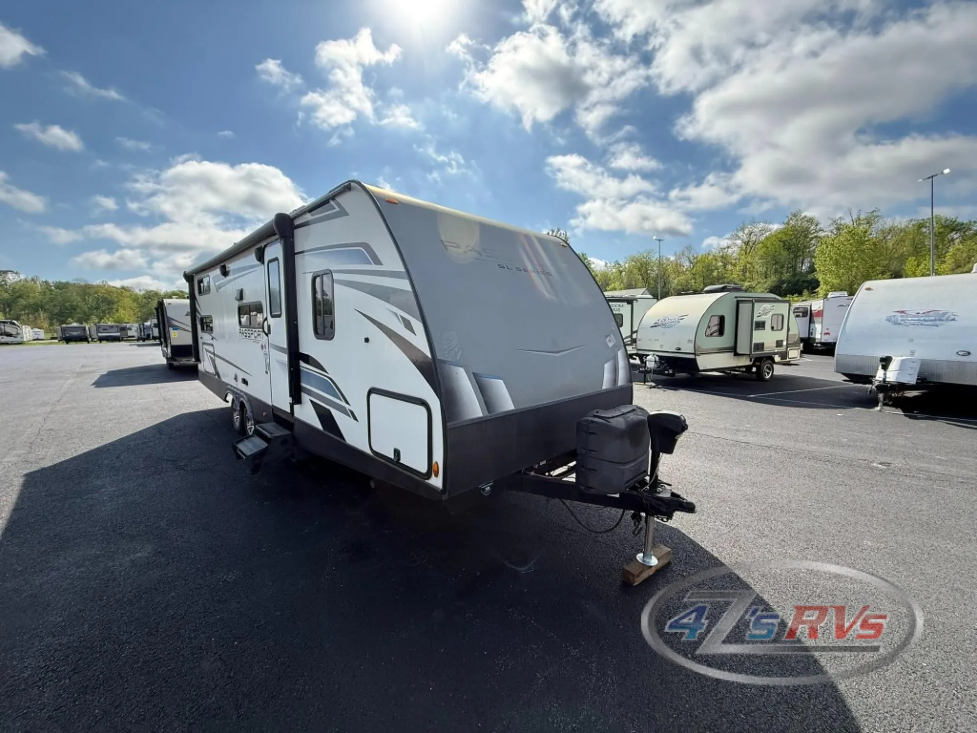 2022 Keystone Passport SL 268BH - Photo 2