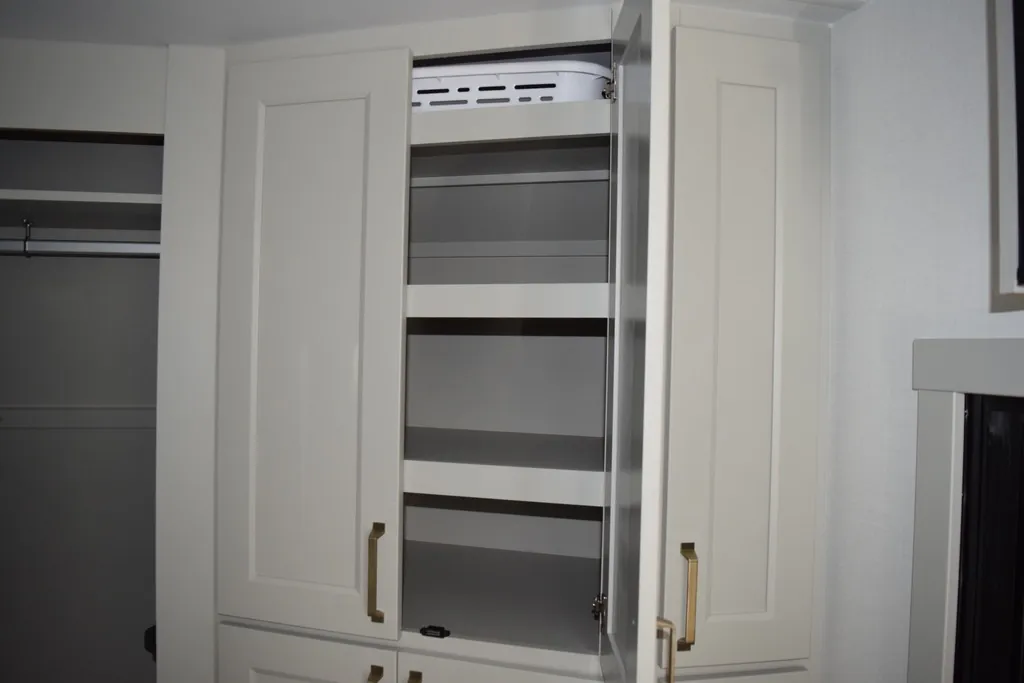 2026 Brinkley Model G 3970, Photos photo 46