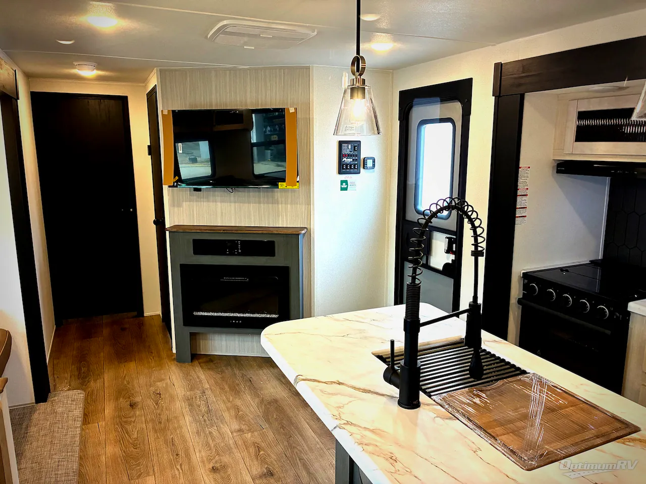 2027 Forest River Puma 32BHFS — Photo 5