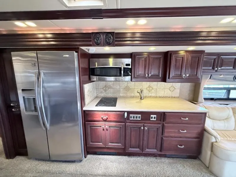 2012 American Coach American Revolution Used    42T Bath and a half - Photo 4