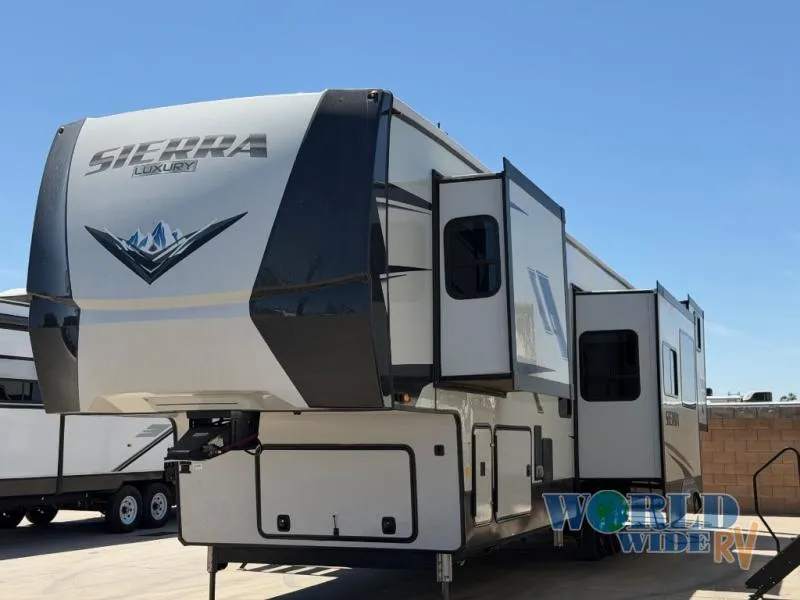 2023 Forest River Sierra Luxury 388BHRD - Photo 2