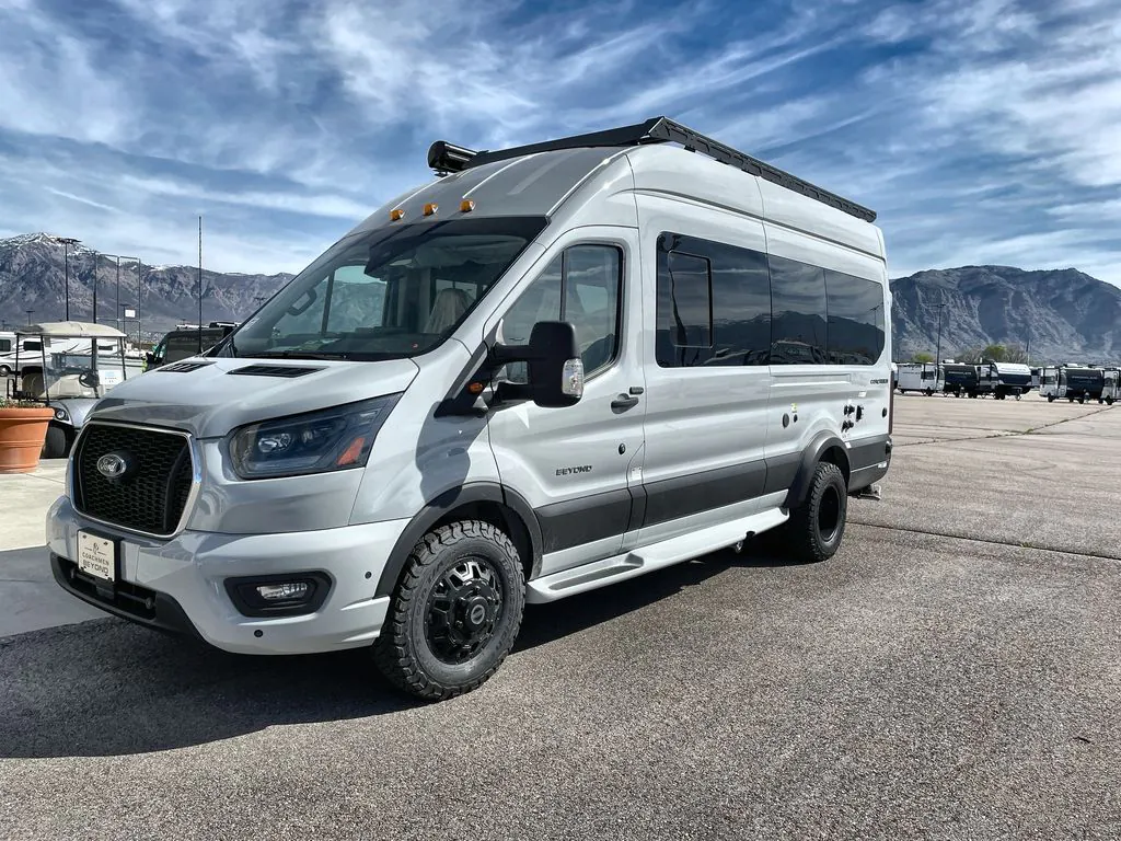 2026 Coachmen Beyond 22RB AWD - Photo 3