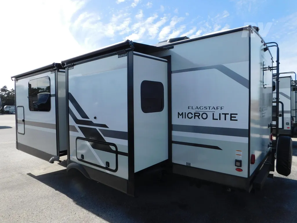 2026 Forest River Flagstaff Micro Lite 25MBR, Photos photo 4