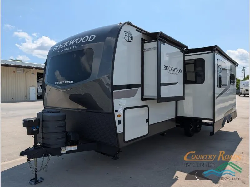 2026 Forest River Rockwood Ultra Lite 2606WS - Photo 3