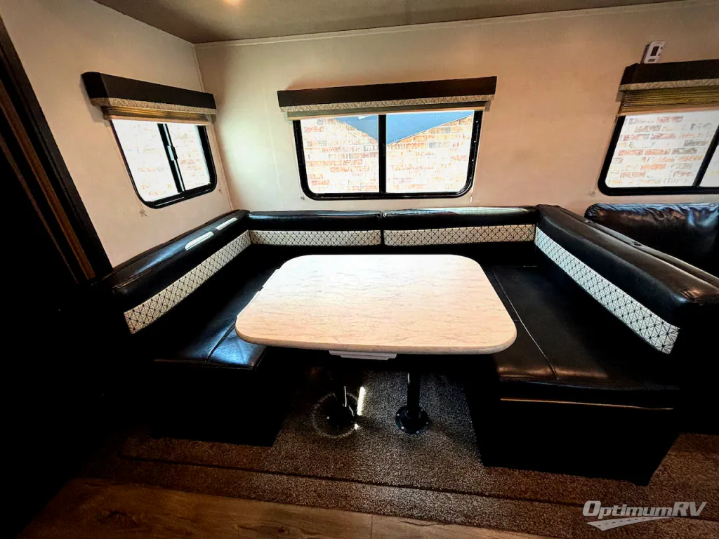 2020 Forest River Surveyor Legend 295QBLE, Photos photo 18