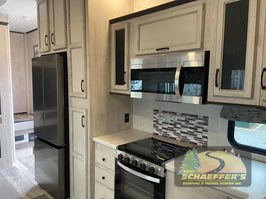 2023 Forest River Sandpiper 3330BH, Photos photo 14