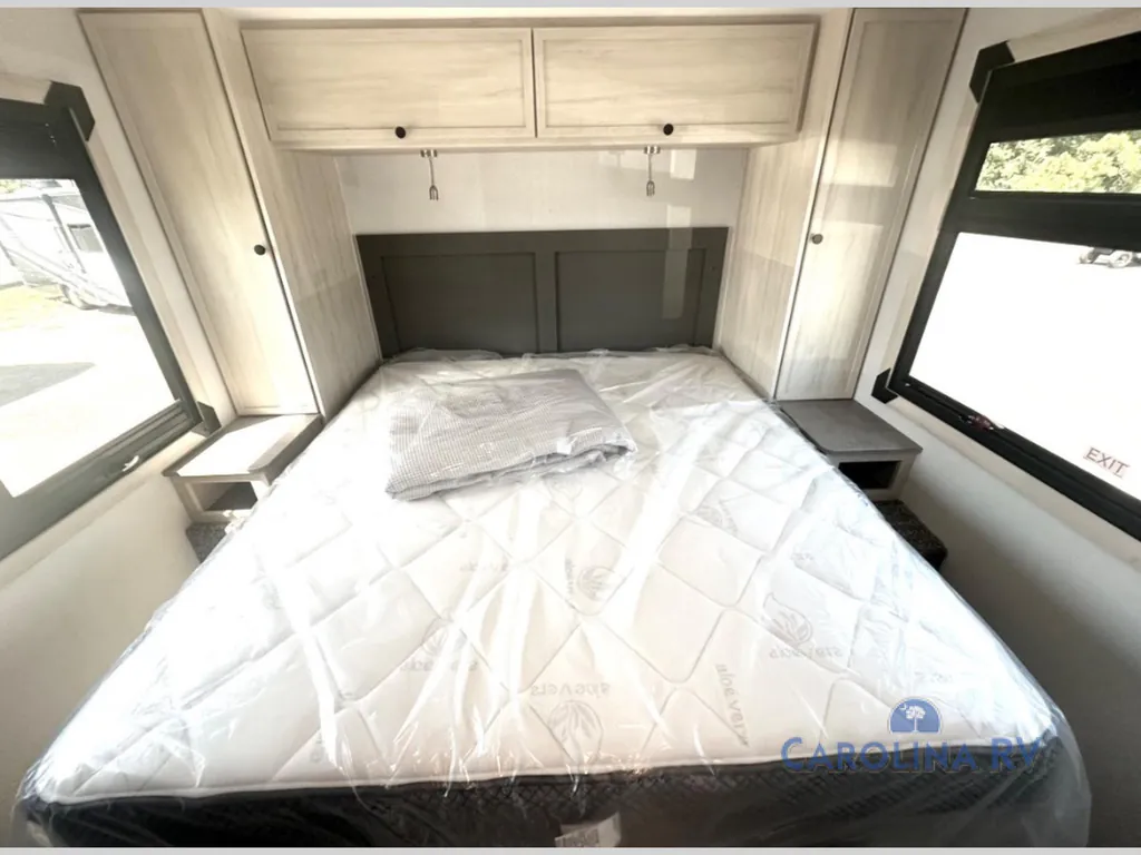 2027 Forest River Sunseeker 3150S, Photos photo 9
