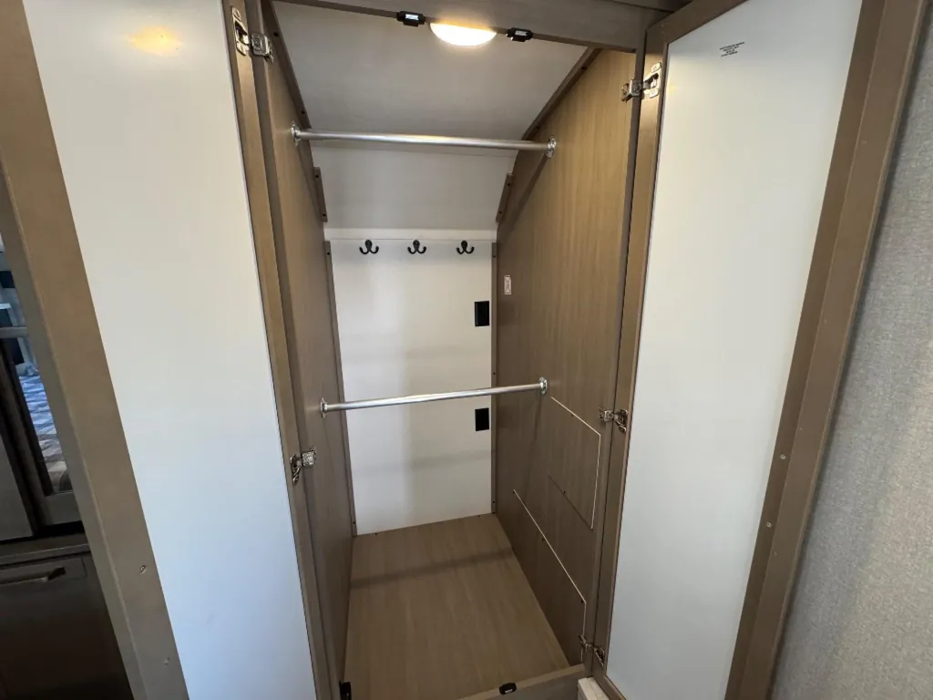 2026 Jayco Eagle 321RSTS, Photos photo 28