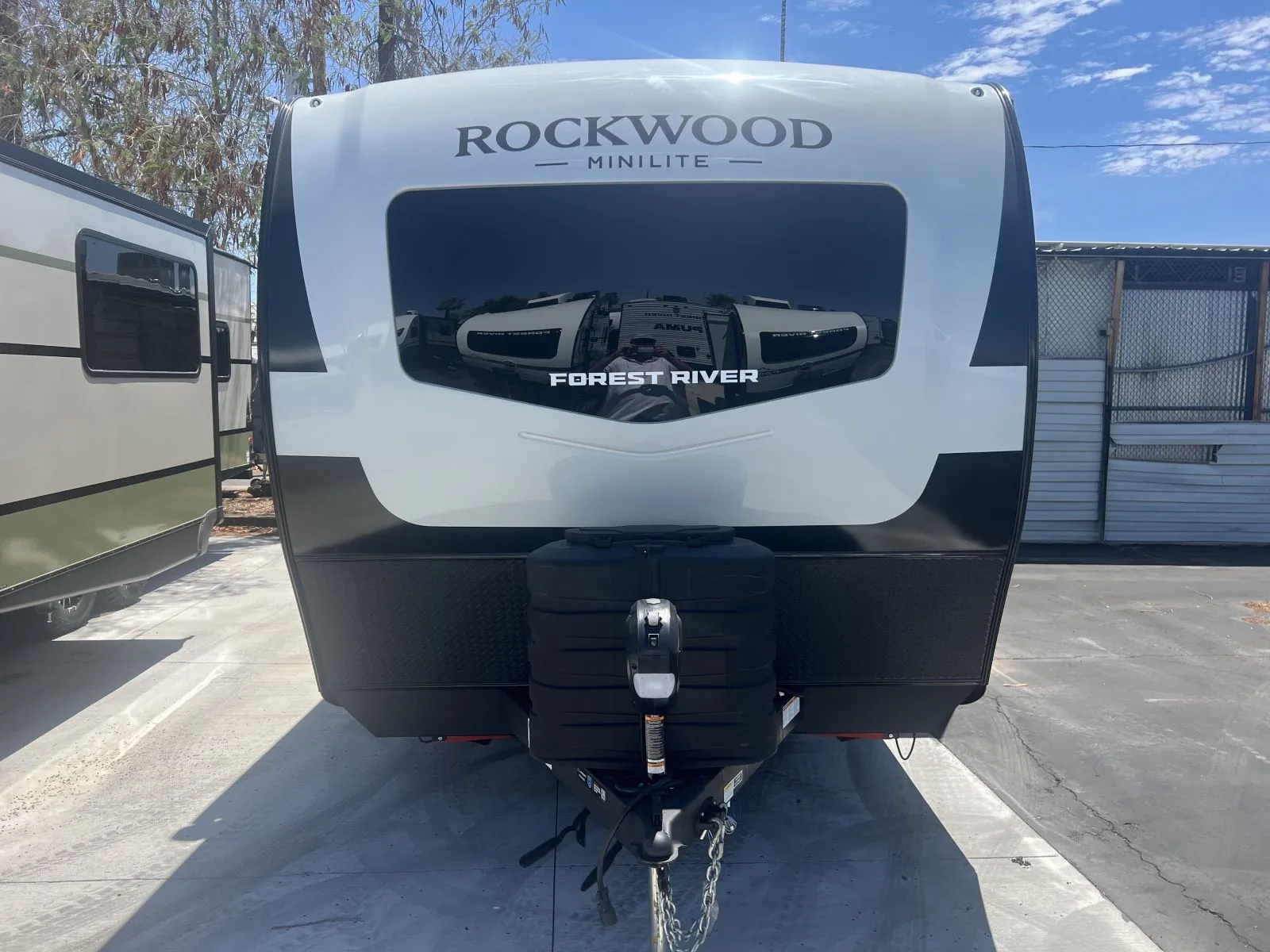 2026 Forest River Rockwood Mini Lite 2109S - Photo 3