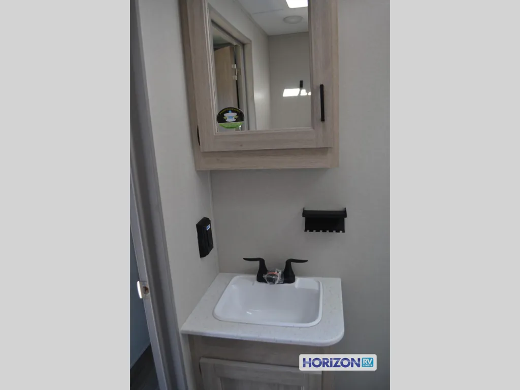 2026 Coachmen Catalina Legacy Edition 323MAZE, Photos photo 20