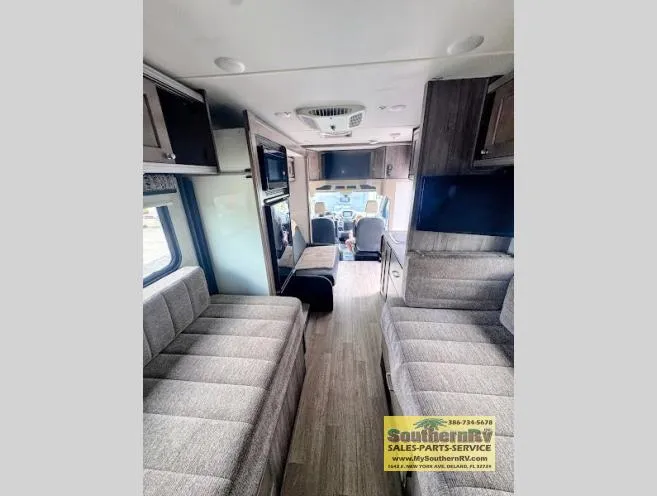 2018 Winnebago Fuse 23A - Photo 4