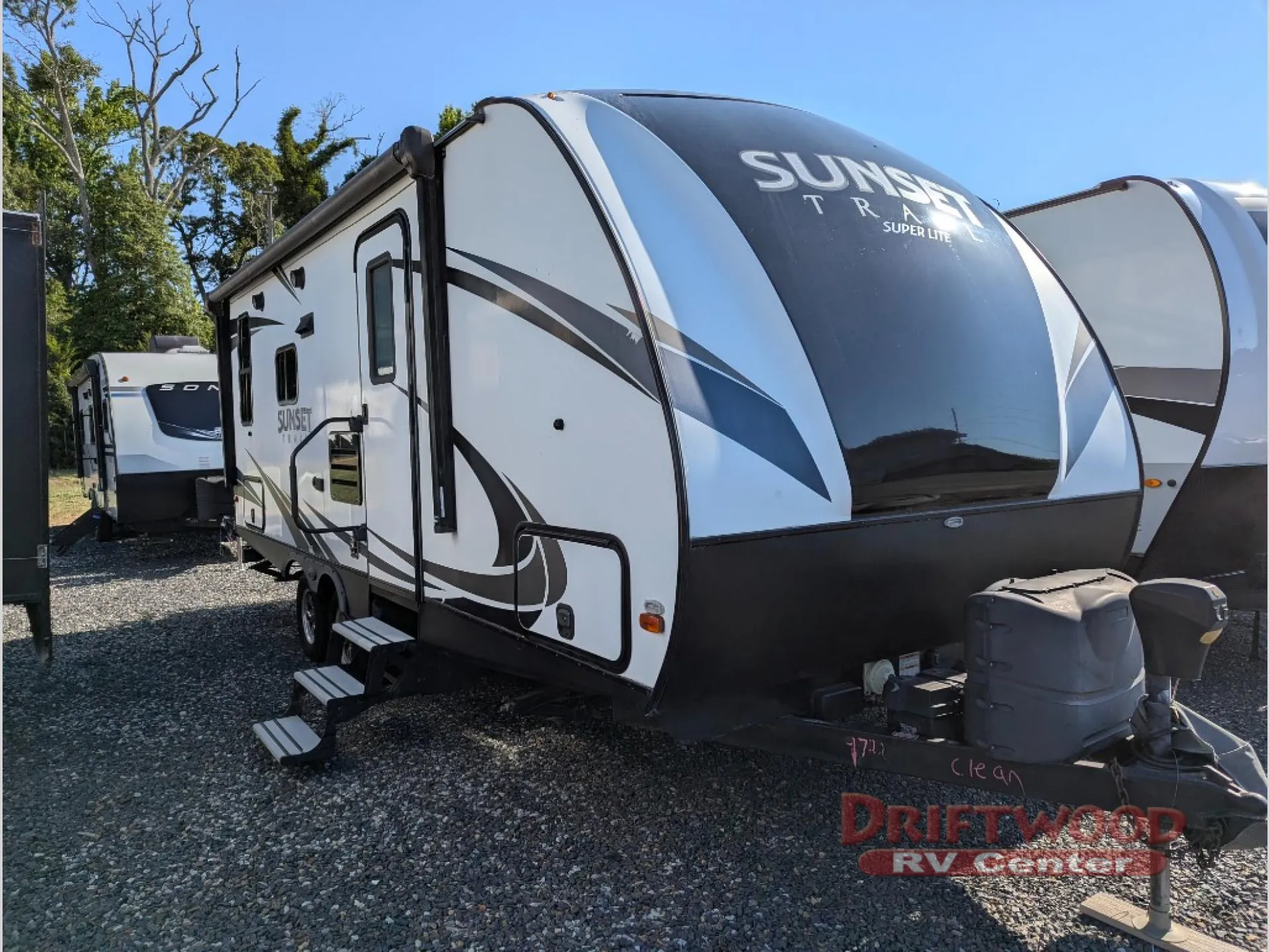 2018 CrossRoads Sunset Trail Super Lite 200RD - Photo 2