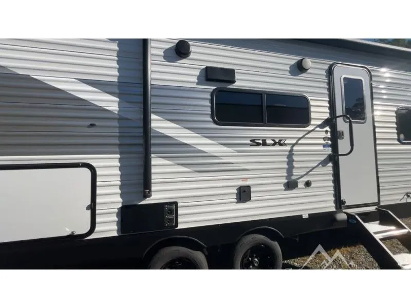 2026 Jayco Jay Flight SLX 245BHS - Photo 3