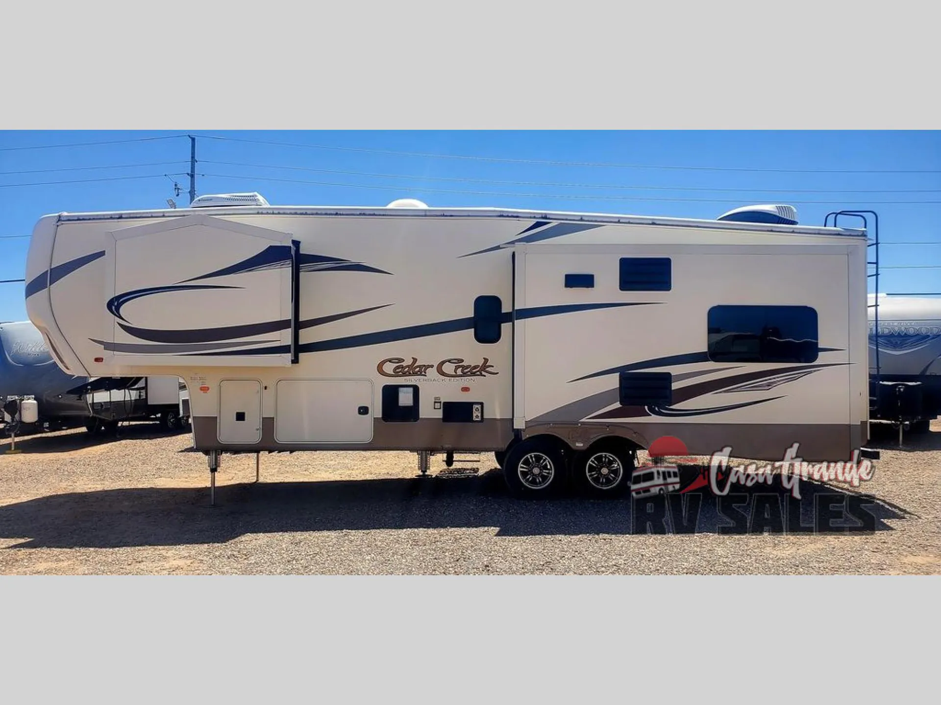 2016 Forest River Cedar Creek Silverback 29IK - Photo 3
