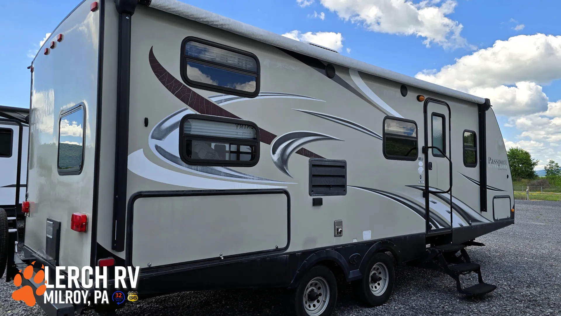 2015 Keystone Passport Ultra Lite Grand Touring 2400BH - Photo 4