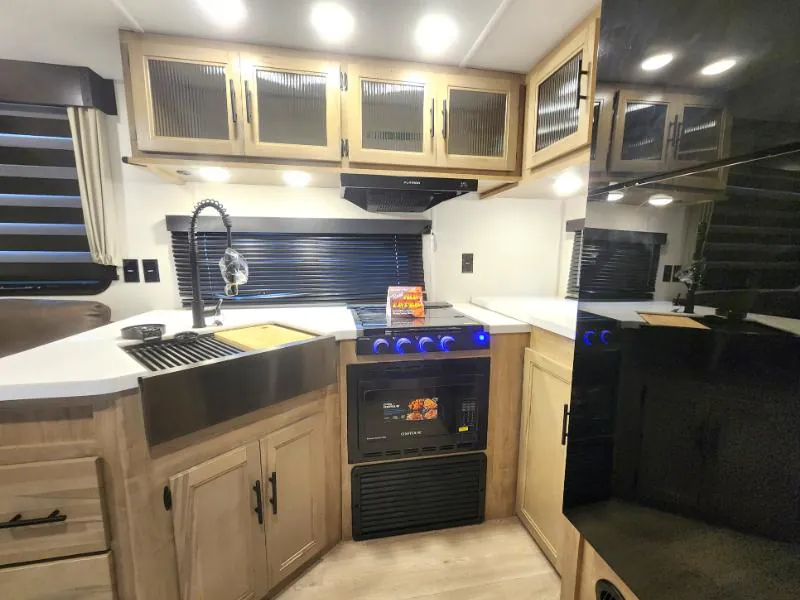 2026 Forest River Cherokee Grey Wolf 26SS — Photo 7