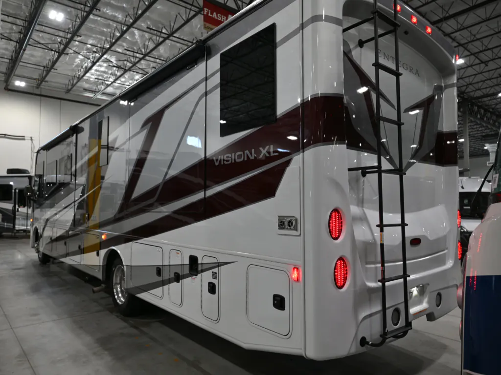 2027 Entegra Coach Vision XL 36C, Photos photo 63