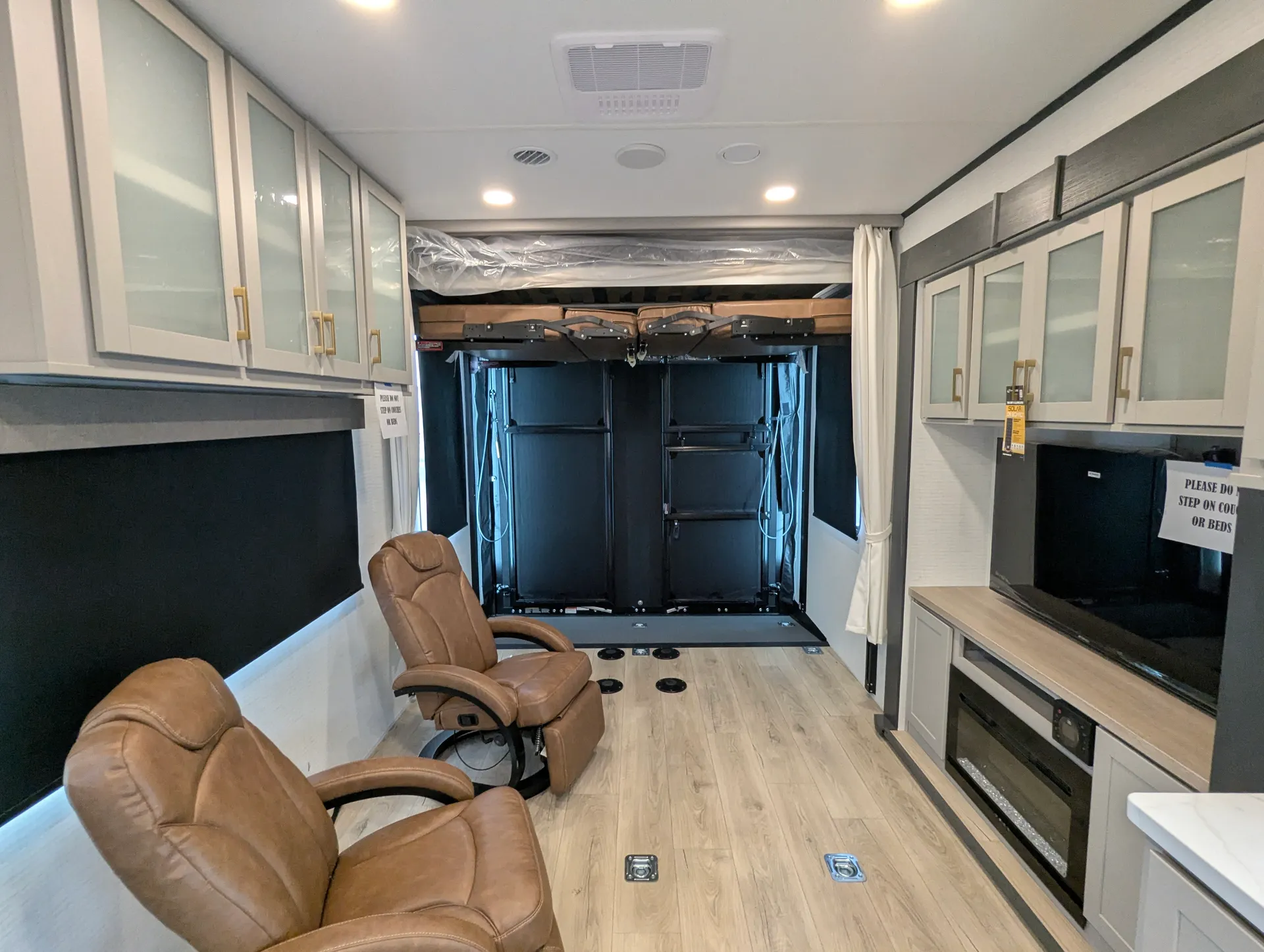 2026 Forest River Stealth 2600 — Photo 7