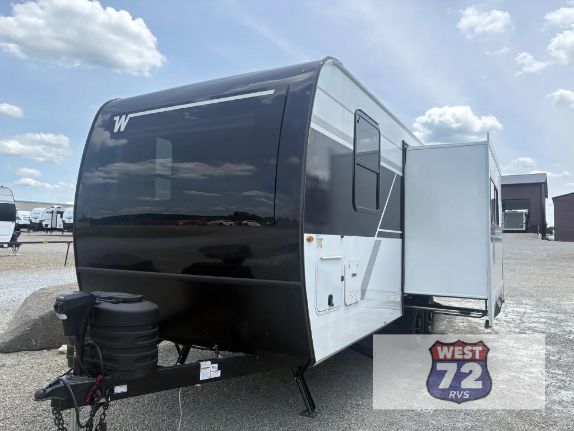 2026 Winnebago Thrive 22RBS - Photo 3